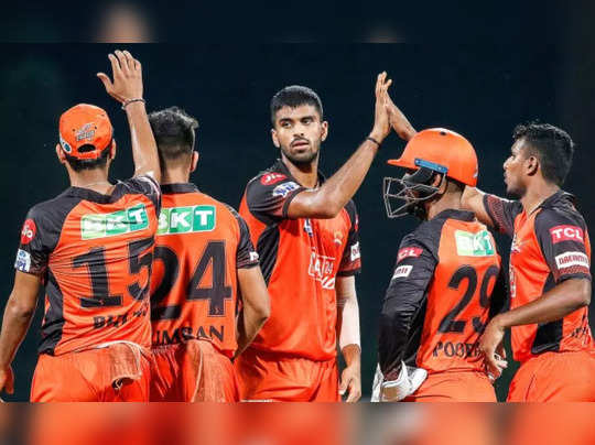 IPL: મુંબઈ સામે હૈદરાબાદનો રોમાંચક વિજય, પ્લેઓફની આશા જીવંત રાખી 